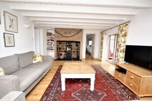 Living room- click for photo gallery